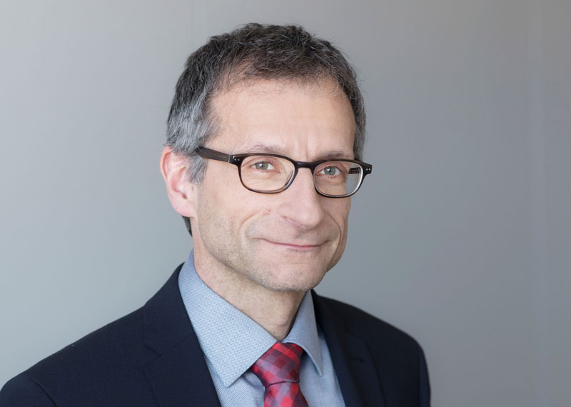 Dr Thomas Roth